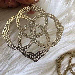 RARE & HTF Kendra Scott Betty Earrings